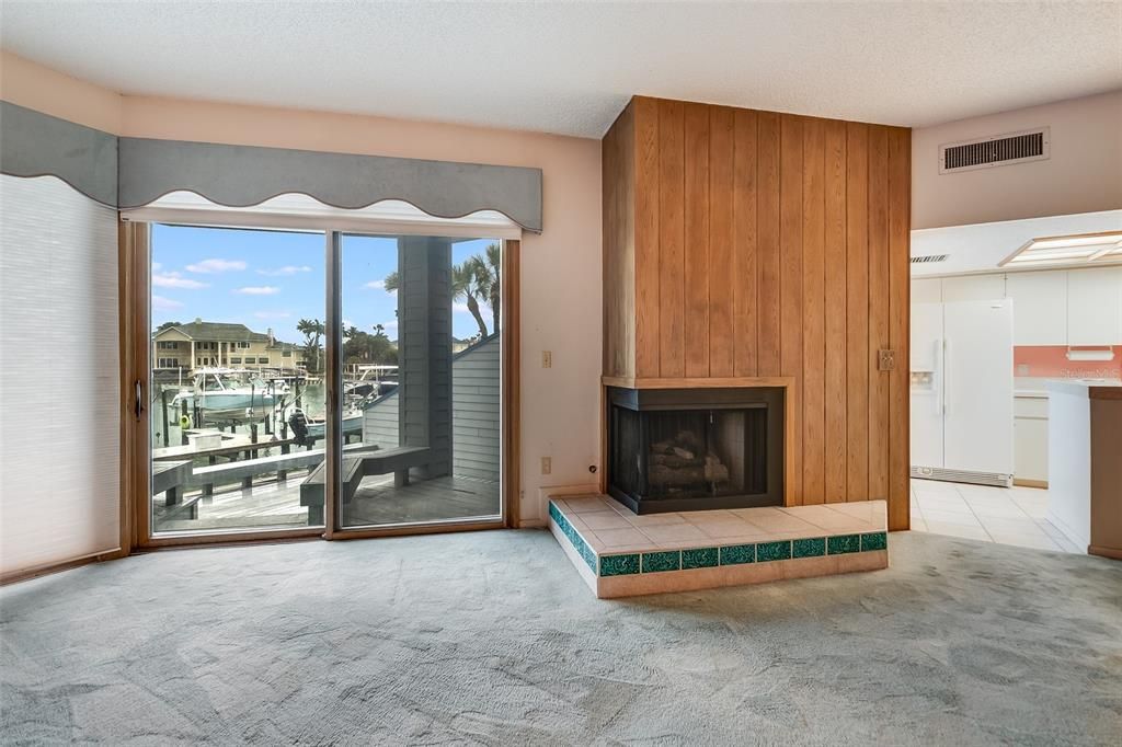 For Sale: $769,000 (2 beds, 2 baths, 1580 Square Feet)