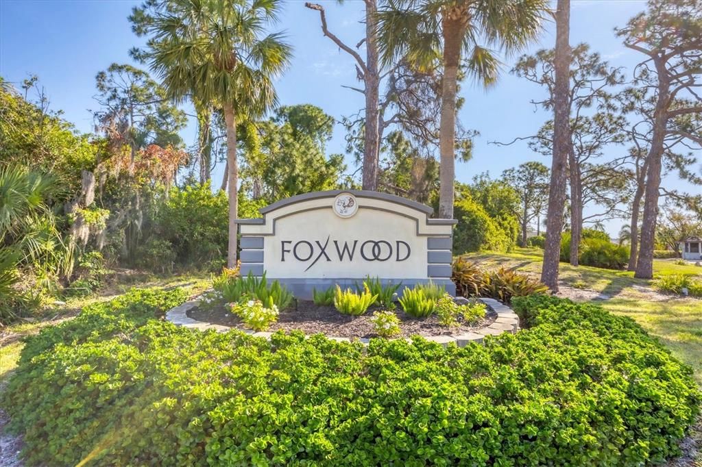 For Sale: $229,900 (2 beds, 2 baths, 1421 Square Feet)