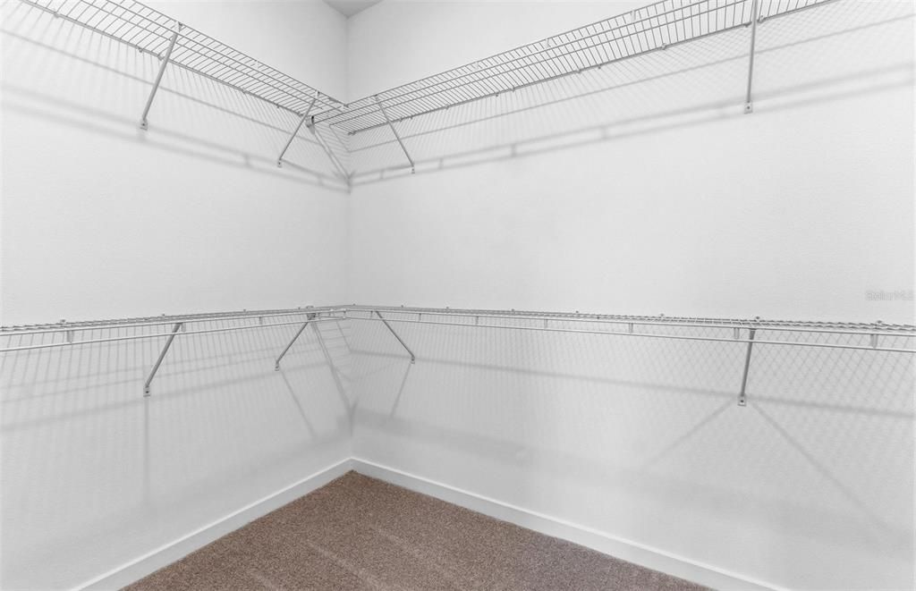En Venta: $708,980 (5 camas, 4 baños, 3964 Pies cuadrados)
