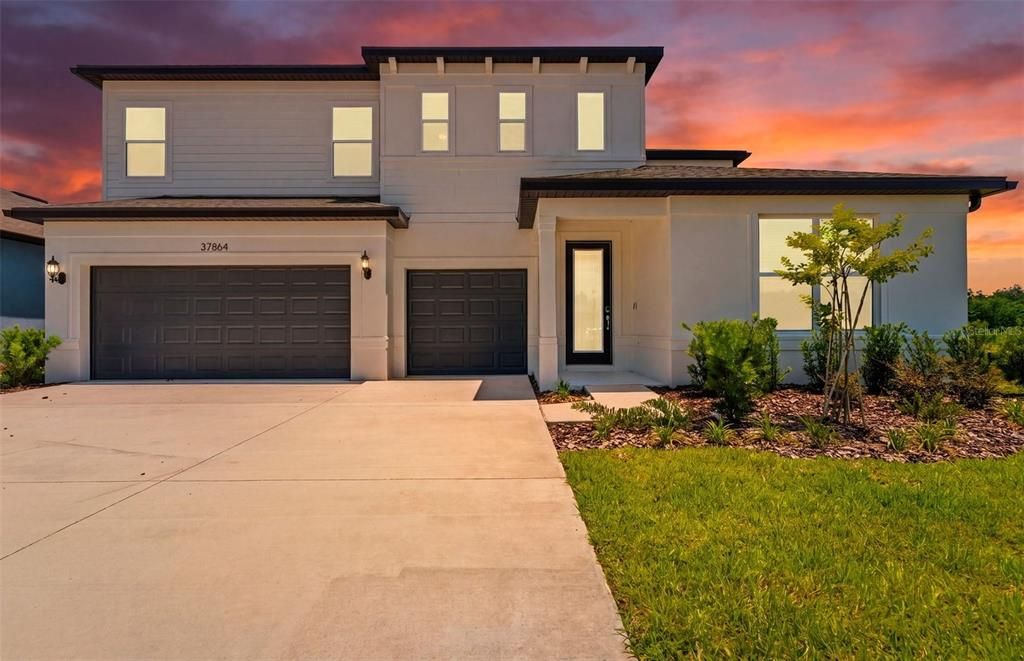 En Venta: $708,980 (5 camas, 4 baños, 3964 Pies cuadrados)