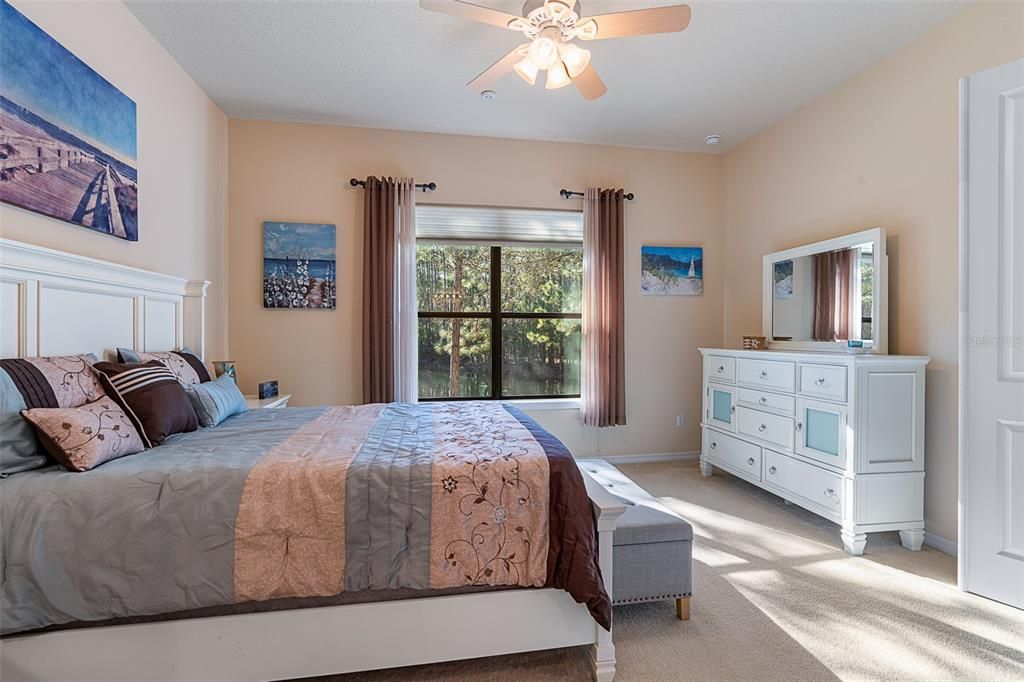 На продажу: $349,900 (2 спален, 2 ванн, 1510 Квадратных фут)