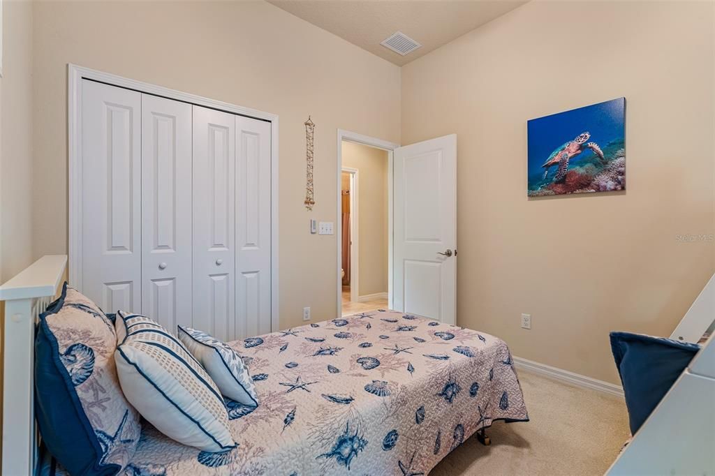 На продажу: $349,900 (2 спален, 2 ванн, 1510 Квадратных фут)