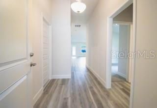 Activo con contrato: $274,400 (4 camas, 2 baños, 1635 Pies cuadrados)