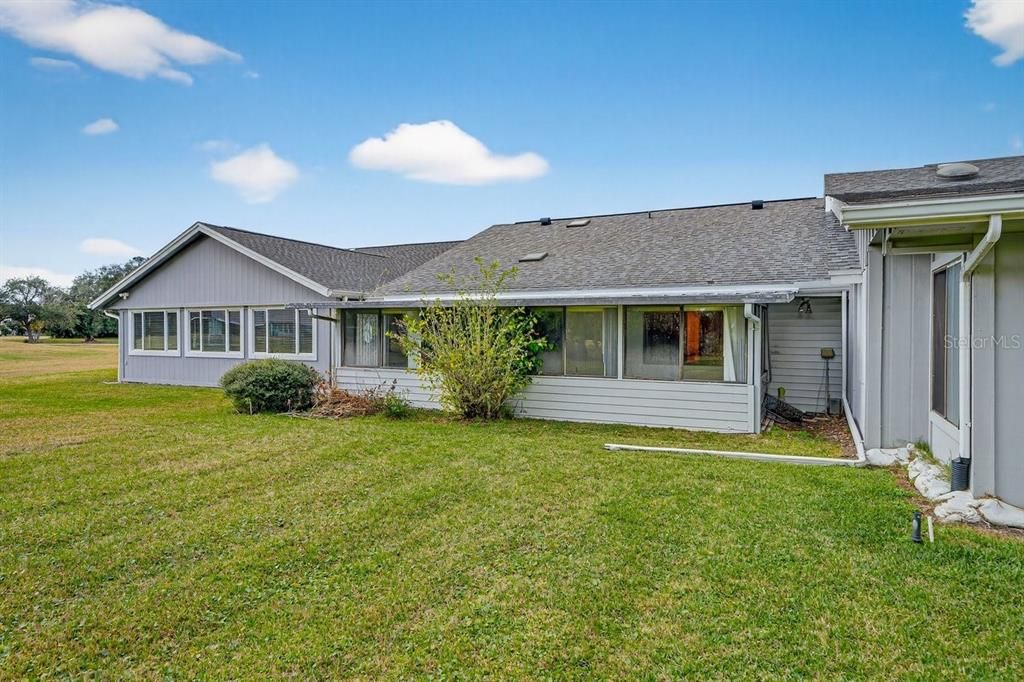 Activo con contrato: $239,000 (2 camas, 2 baños, 1242 Pies cuadrados)