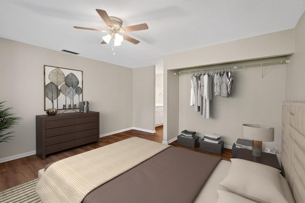 Activo con contrato: $239,000 (2 camas, 2 baños, 1242 Pies cuadrados)