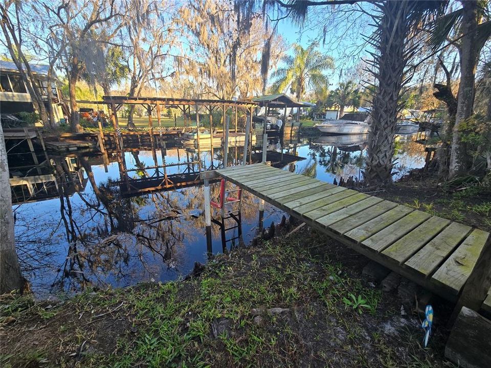 En Venta: $359,900 (2 camas, 2 baños, 1296 Pies cuadrados)