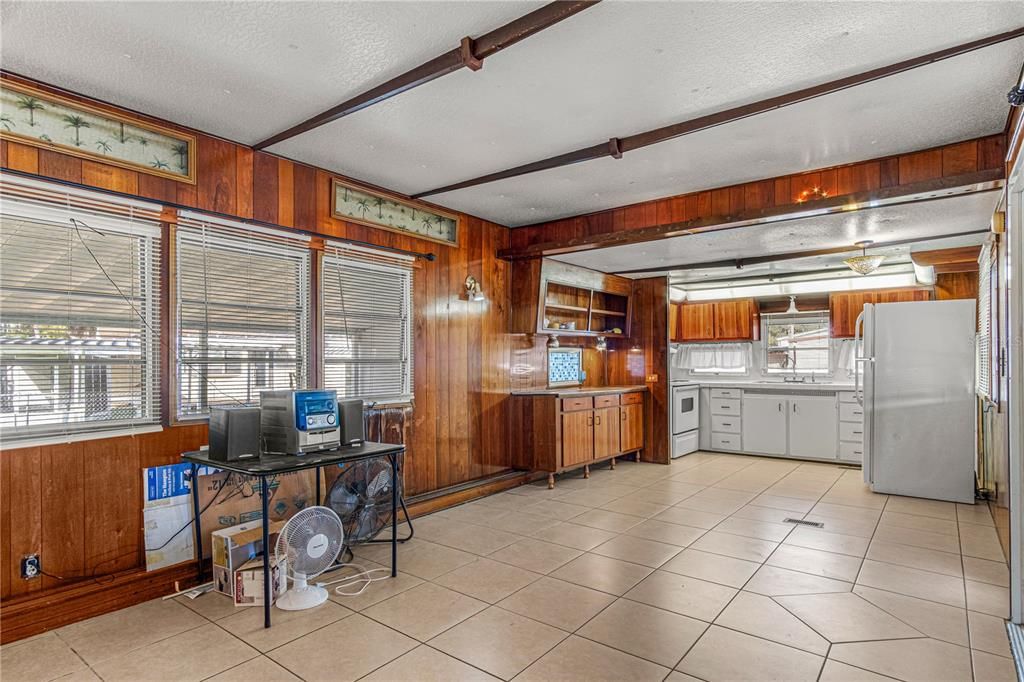 En Venta: $117,000 (2 camas, 1 baños, 634 Pies cuadrados)
