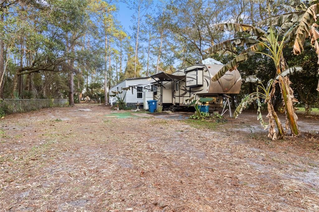 На продажу: $199,900 (3 спален, 2 ванн, 1358 Квадратных фут)