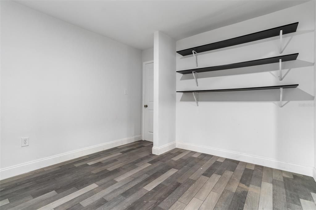 На продажу: $199,900 (3 спален, 2 ванн, 1358 Квадратных фут)