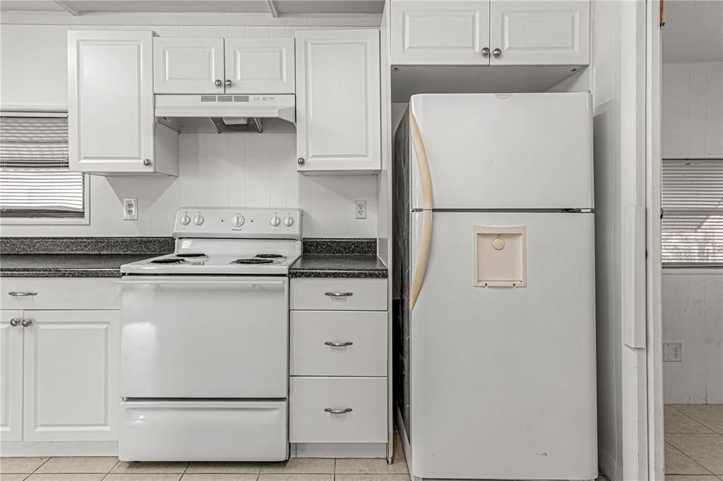 En Venta: $128,000 (2 camas, 1 baños, 834 Pies cuadrados)