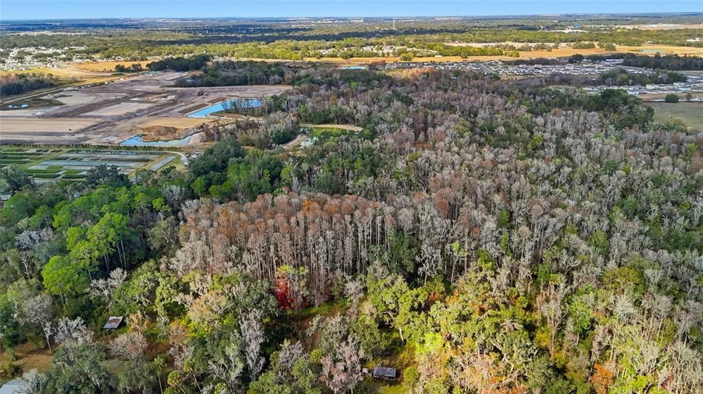 待售: $200,000 (14.10 acres)