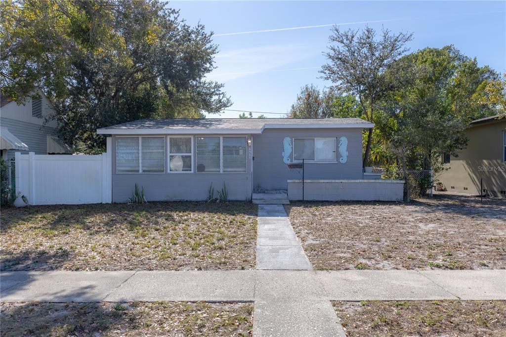 Vendido Recientemente: $350,000 (2 camas, 1 baños, 810 Pies cuadrados)