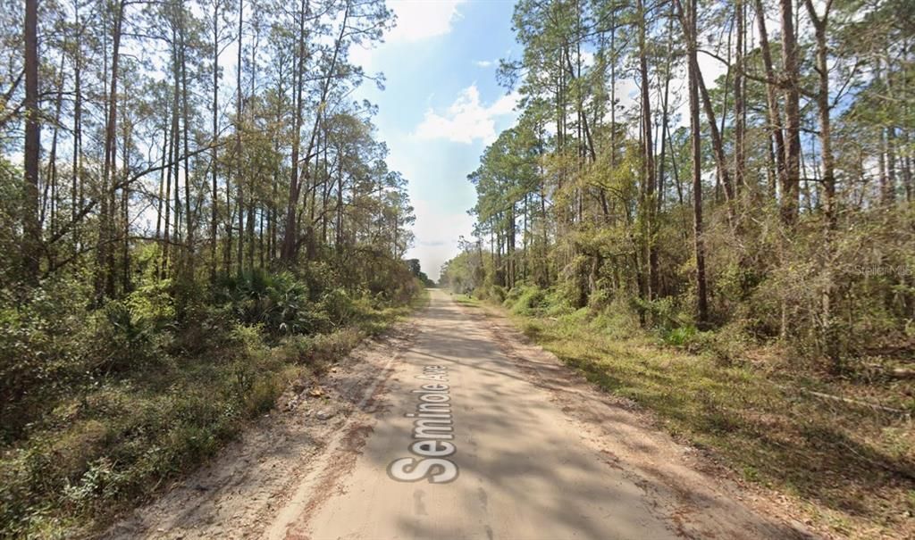 En Venta: $14,900 (0.63 acres)