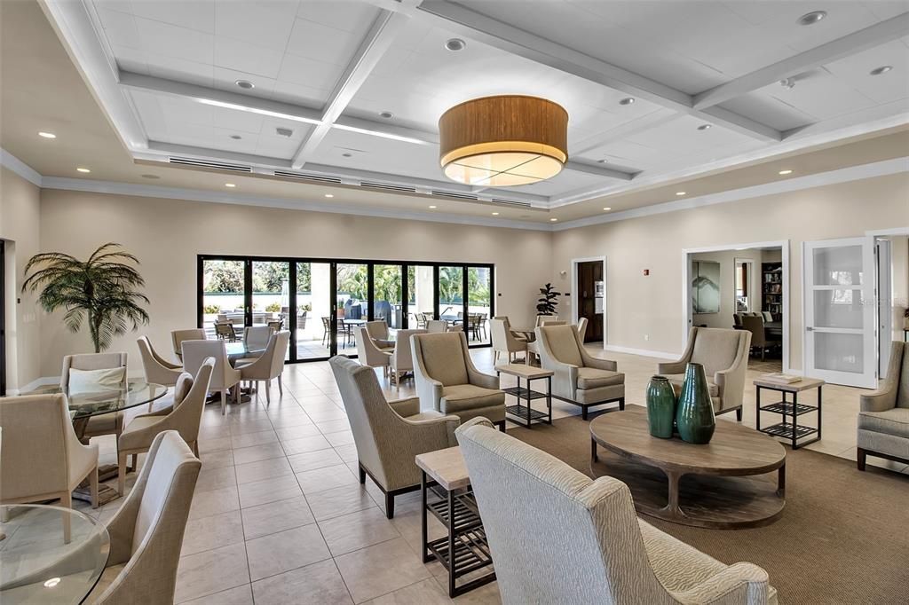 For Sale: $1,395,000 (2 beds, 2 baths, 1569 Square Feet)