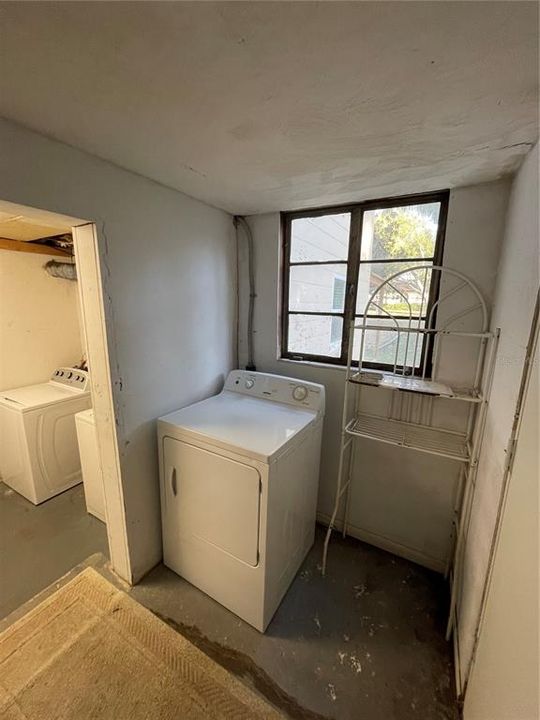 待售: $329,900 (5 贝兹, 0 浴室, 2477 平方英尺)