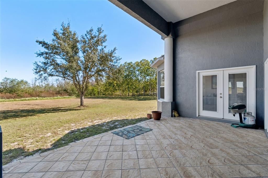 En Venta: $824,900 (4 camas, 3 baños, 2676 Pies cuadrados)