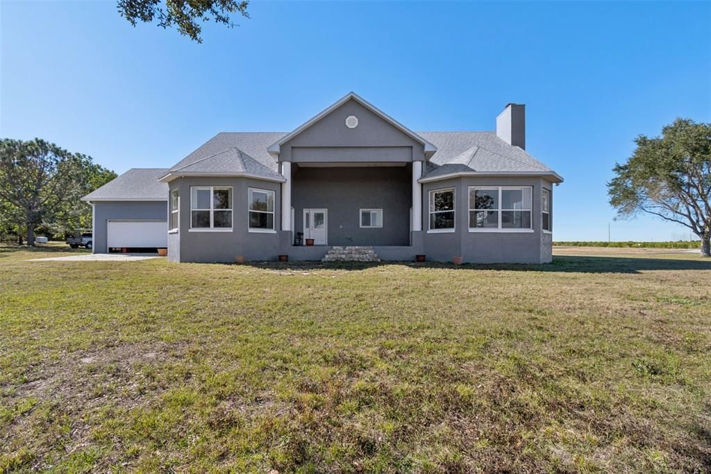 En Venta: $824,900 (4 camas, 3 baños, 2676 Pies cuadrados)