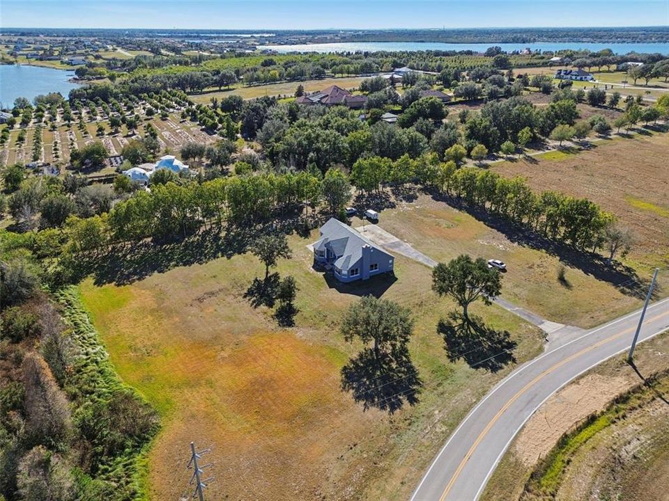 En Venta: $824,900 (4 camas, 3 baños, 2676 Pies cuadrados)