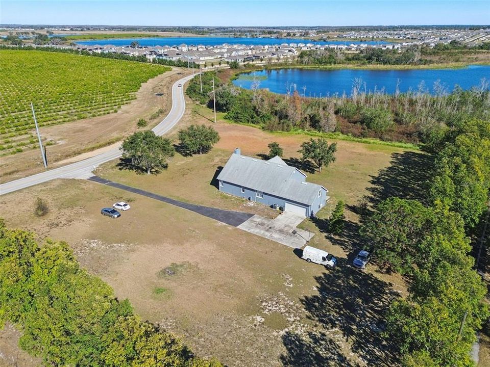 En Venta: $824,900 (4 camas, 3 baños, 2676 Pies cuadrados)