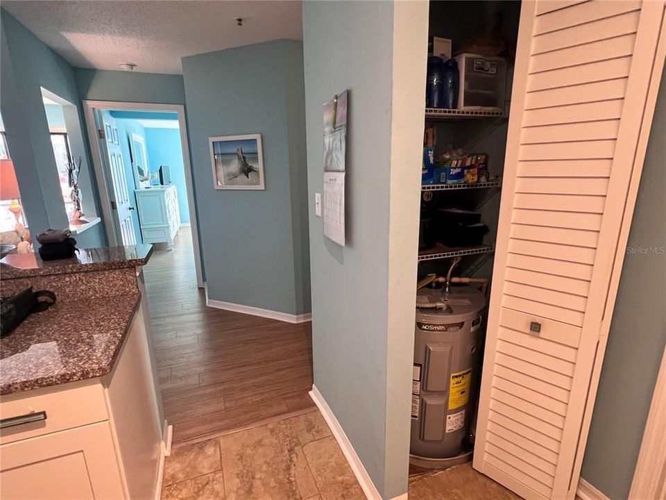 Activo con contrato: $229,000 (3 camas, 2 baños, 1350 Pies cuadrados)
