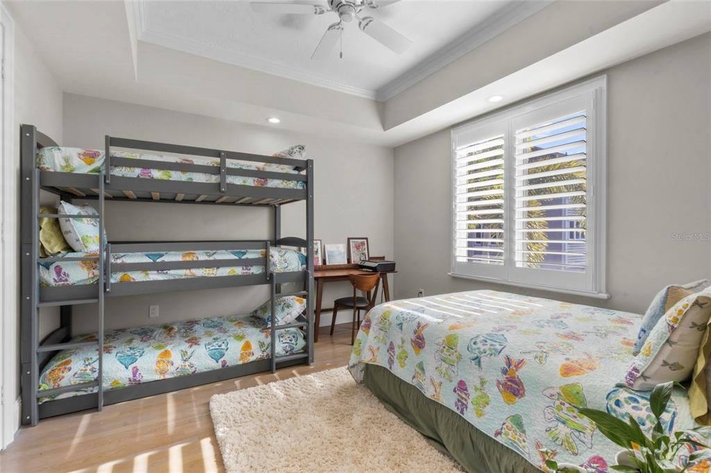 For Sale: $1,420,000 (4 beds, 3 baths, 2880 Square Feet)