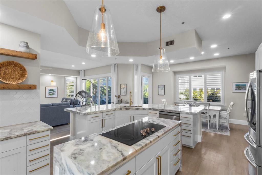 For Sale: $1,420,000 (4 beds, 3 baths, 2880 Square Feet)