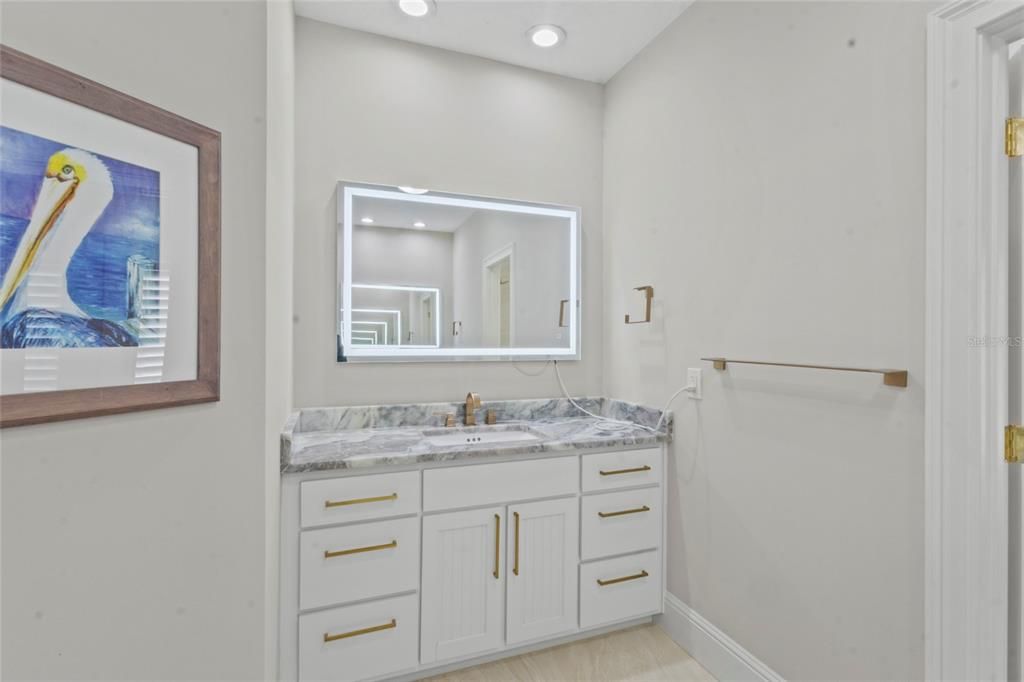 For Sale: $1,420,000 (4 beds, 3 baths, 2880 Square Feet)