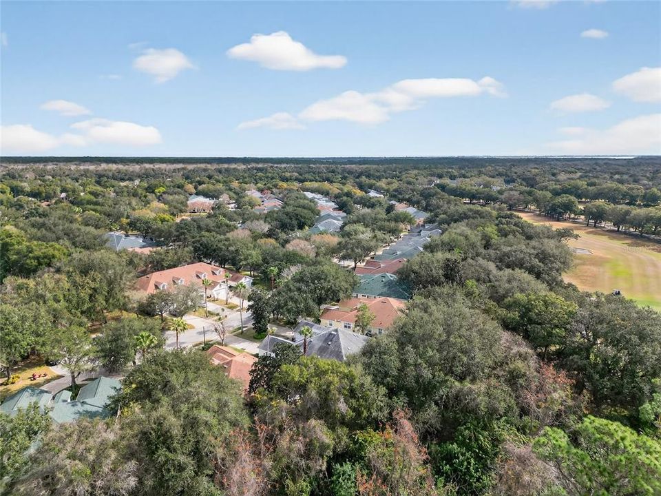 Activo con contrato: $299,900 (3 camas, 2 baños, 1627 Pies cuadrados)