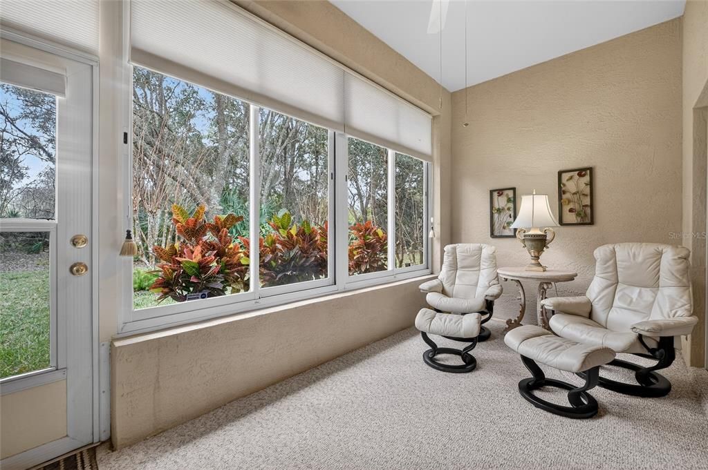 Activo con contrato: $299,900 (3 camas, 2 baños, 1627 Pies cuadrados)