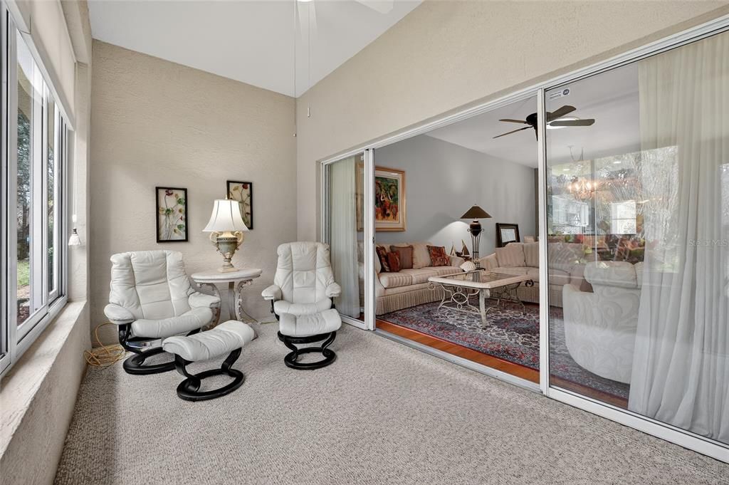 Activo con contrato: $299,900 (3 camas, 2 baños, 1627 Pies cuadrados)