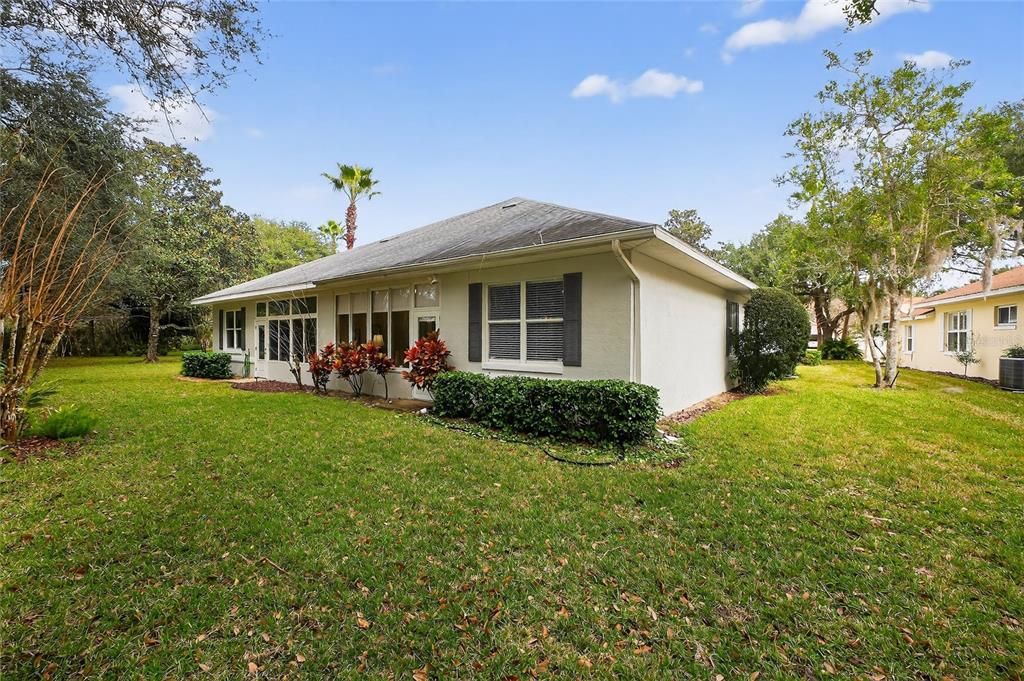 Activo con contrato: $299,900 (3 camas, 2 baños, 1627 Pies cuadrados)