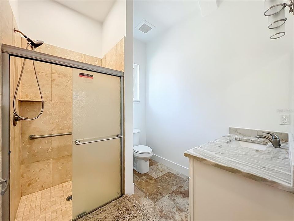 En Venta: $999,999 (5 camas, 4 baños, 3488 Pies cuadrados)