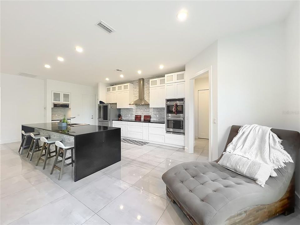 En Venta: $999,999 (5 camas, 4 baños, 3488 Pies cuadrados)