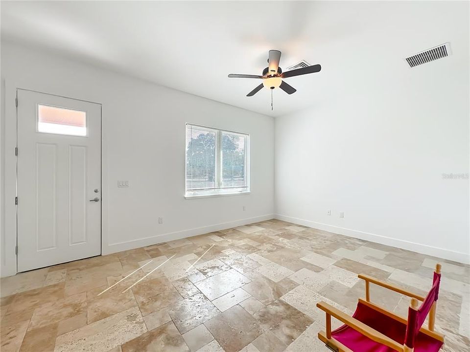En Venta: $999,999 (5 camas, 4 baños, 3488 Pies cuadrados)