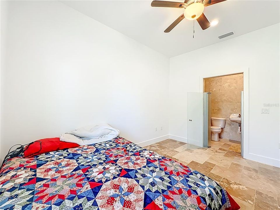 En Venta: $999,999 (5 camas, 4 baños, 3488 Pies cuadrados)