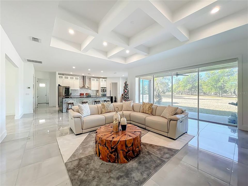 En Venta: $999,999 (5 camas, 4 baños, 3488 Pies cuadrados)