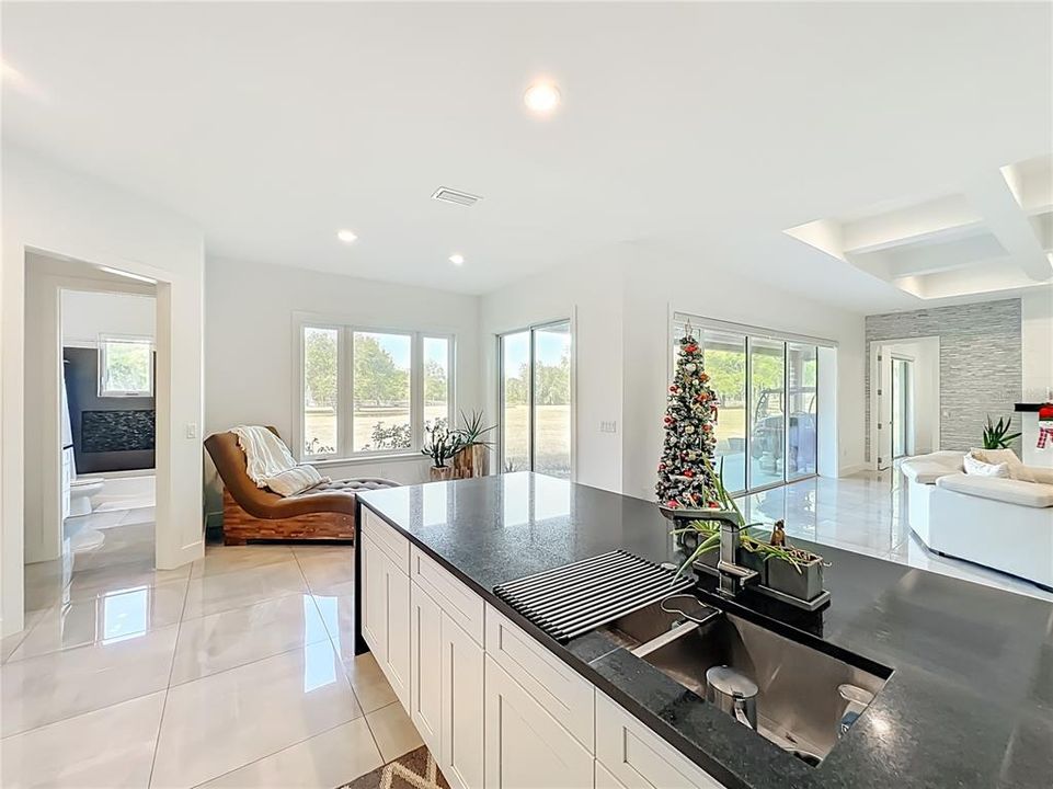 En Venta: $999,999 (5 camas, 4 baños, 3488 Pies cuadrados)