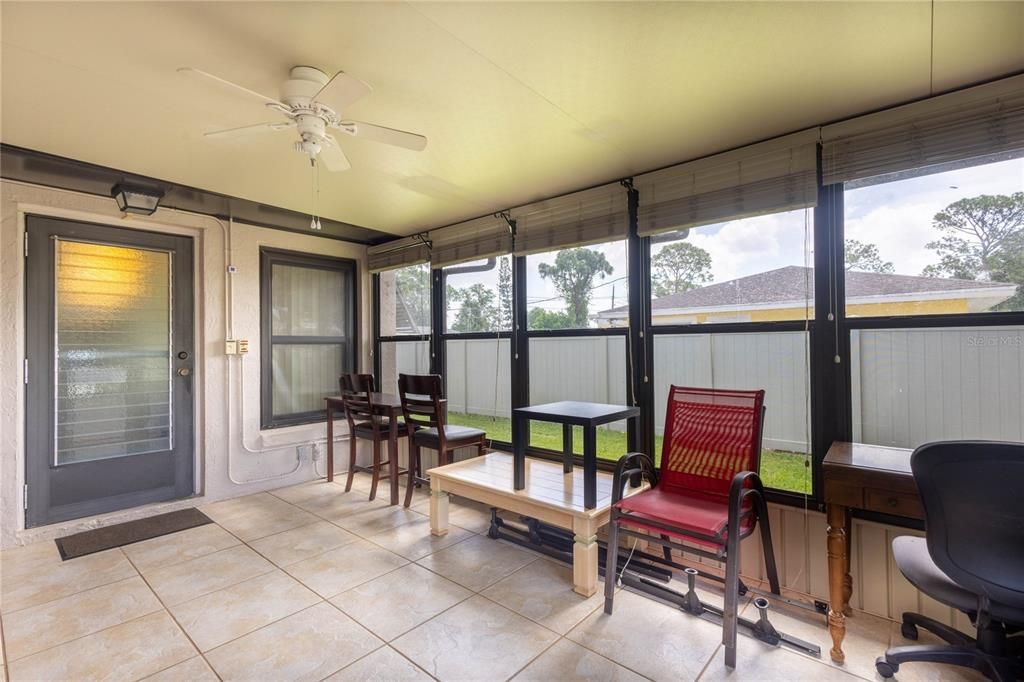 For Sale: $333,500 (3 beds, 2 baths, 2424 Square Feet)