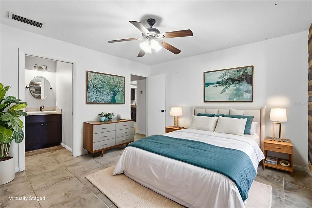 Active With Contract: $530,000 (3 beds, 2 baths, 2045 Square Feet)