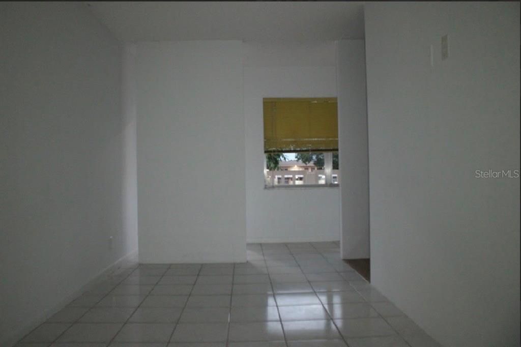 На продажу: $53,999 (1 спален, 1 ванн, 590 Квадратных фут)