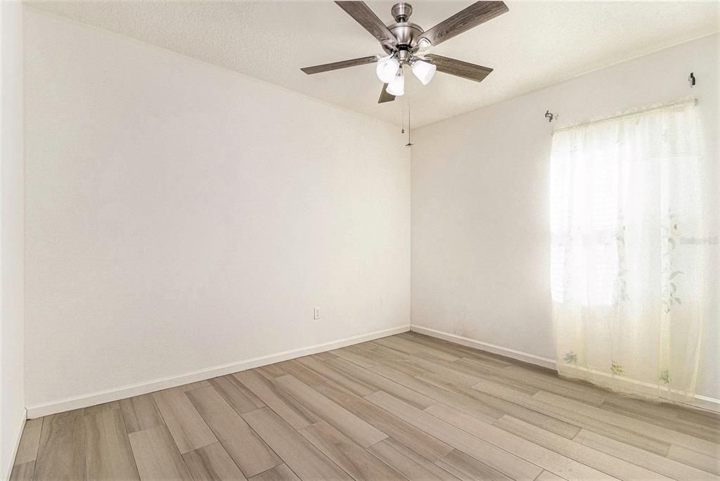 En Venta: $345,000 (3 camas, 2 baños, 1726 Pies cuadrados)