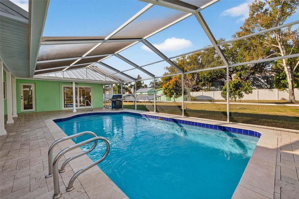 Active With Contract: $989,000 (3 beds, 2 baths, 1945 Square Feet)