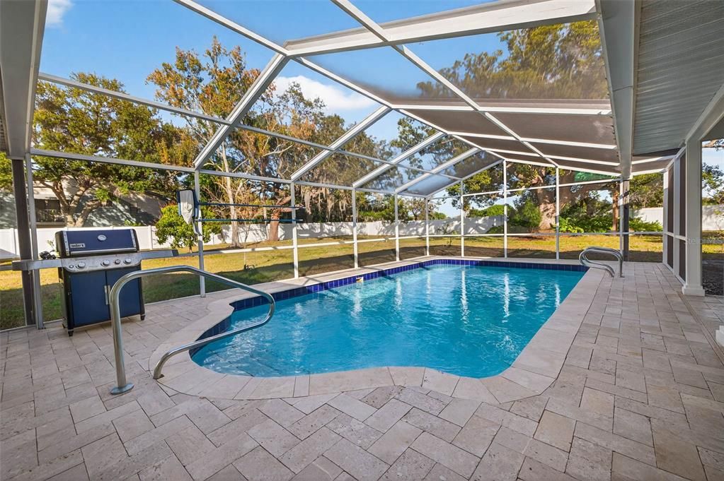 Active With Contract: $989,000 (3 beds, 2 baths, 1945 Square Feet)