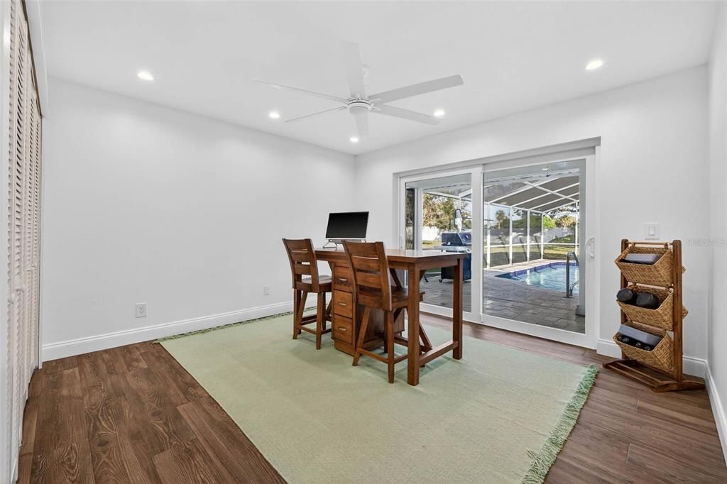 Active With Contract: $989,000 (3 beds, 2 baths, 1945 Square Feet)