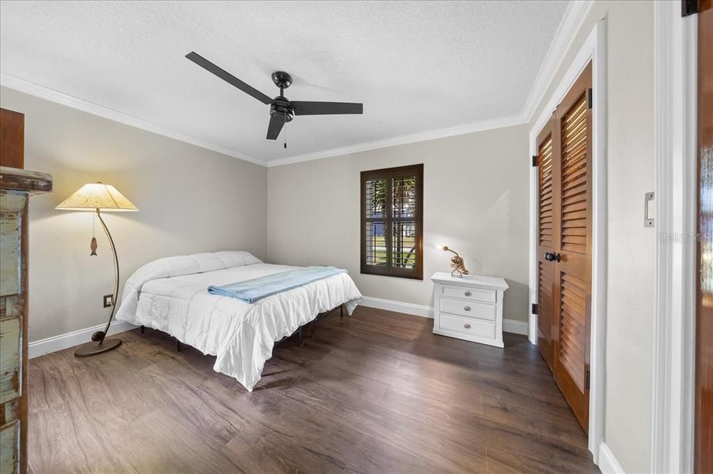 En Venta: $1,399,000 (4 camas, 3 baños, 3368 Pies cuadrados)