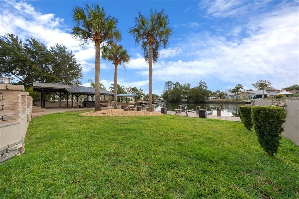 En Venta: $1,399,000 (4 camas, 3 baños, 3368 Pies cuadrados)