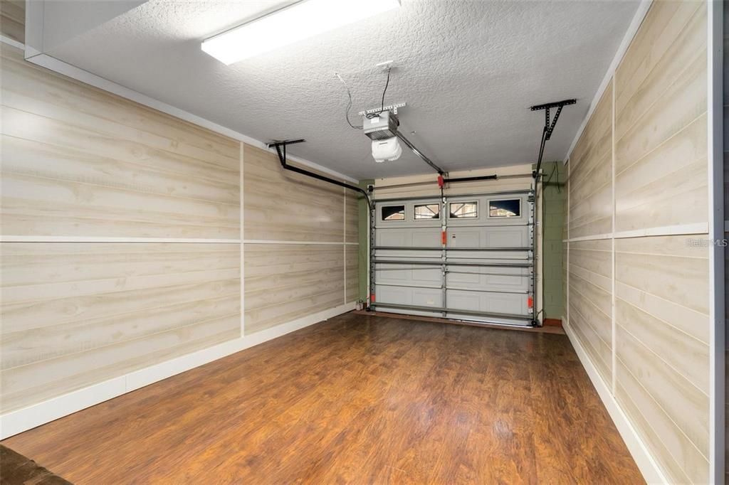 En Venta: $359,000 (3 camas, 2 baños, 1877 Pies cuadrados)
