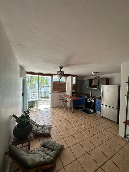 For Sale: $239,000 (3 beds, 2 baths, 1114 Square Feet)