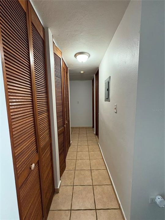 For Sale: $239,000 (3 beds, 2 baths, 1114 Square Feet)