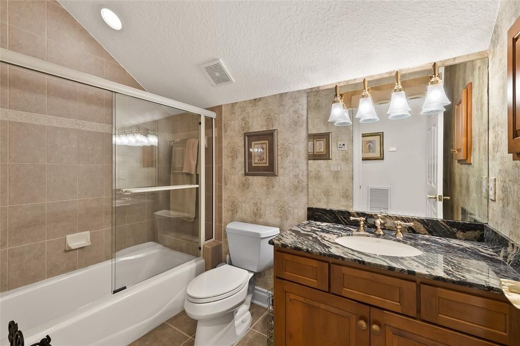 For Sale: $1,749,000 (5 beds, 5 baths, 4548 Square Feet)